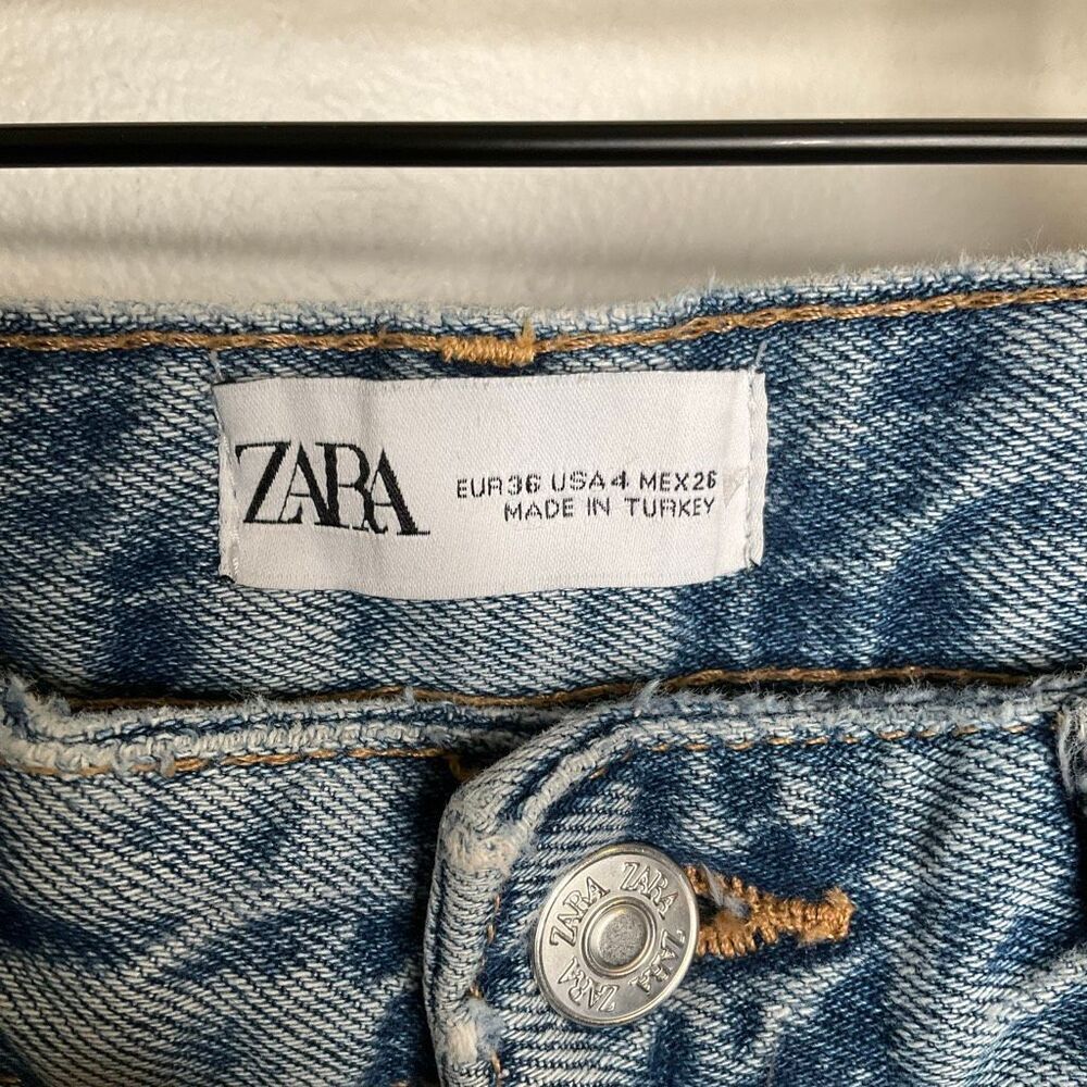 Zara High RiseStraight Leg Jeans - Picture 3 of 5